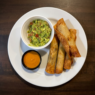 4 Flautas & Guacamole